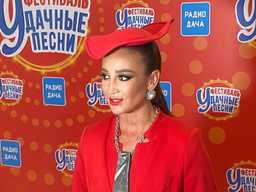 Бузова - высказалась о скандале с Ириной Салтыковой, заявив, что забыла о ней и не понимает, за что та ее отчитала