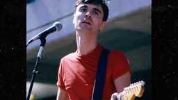 Дэвид Байрон из Talking Heads: Куда он пропал?! 😱