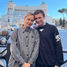 Мамаева - является матерью старшей дочери Павла Мамаева.