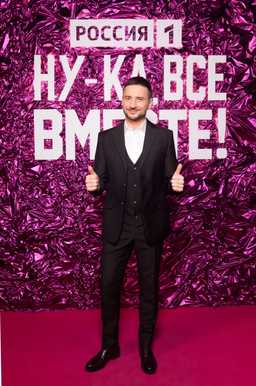 Лазарев разнес судей «Ну-ка, все вместе!»: «Убирайте их, абсурд!»
