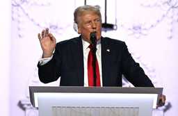 Харрис - станет главным соперником Дональда Трампа на выборах 2024 года.