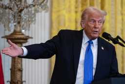 Маркл - подверглась критике со стороны Дональда Трампа. Супруга принца Гарри.