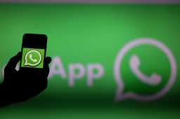 Цукерберг - возможная причина сбоя в работе WhatsApp*