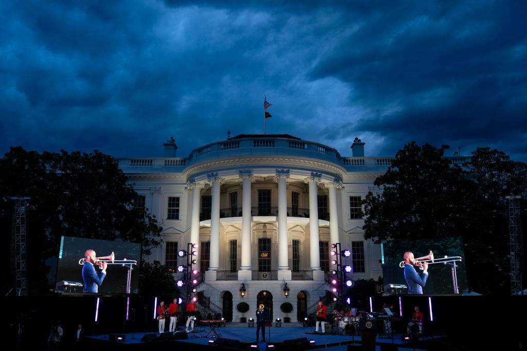 Байден уходит?! Передает бразды правления и намекает на Трампа! 😱 (Фото: 1)