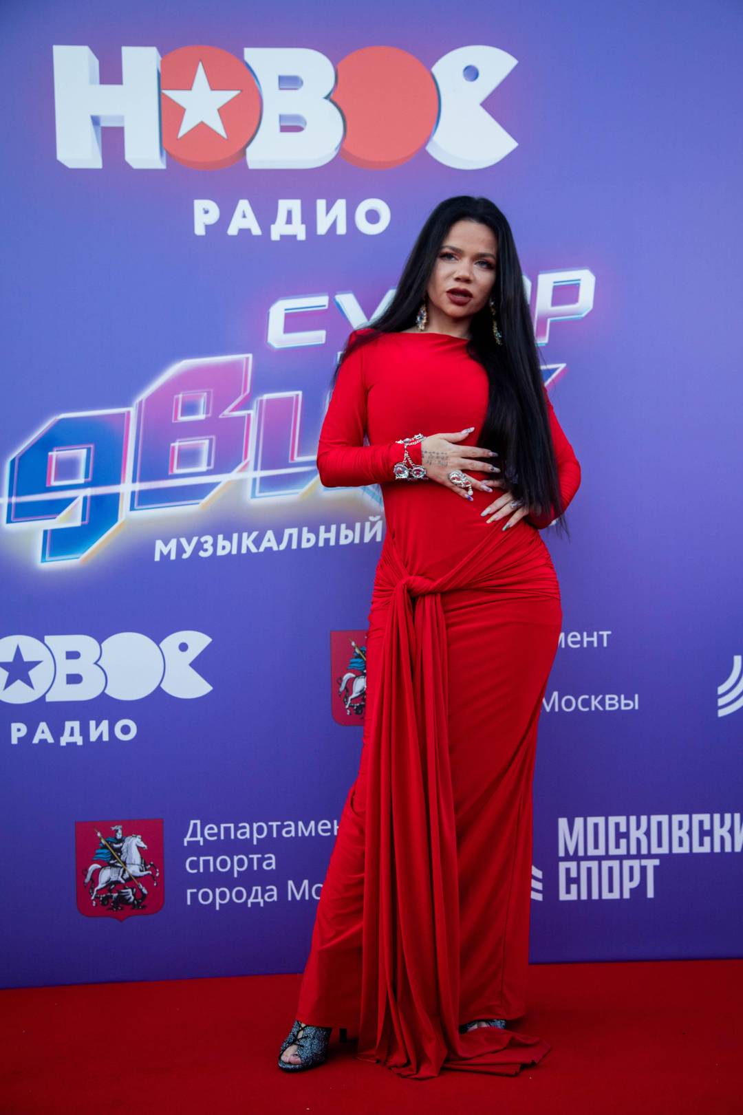 🔥🔥🔥 Бьянка в красном бикини: сбросила 35 кг и теперь хвастается! (Фото: 1)
