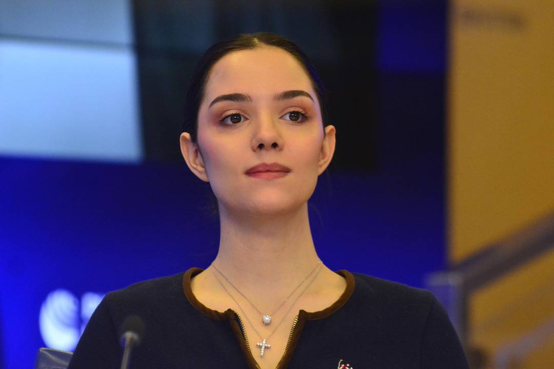 Медведева и Чигирев: любовь и поддержка или интрига? (Фото: 1)