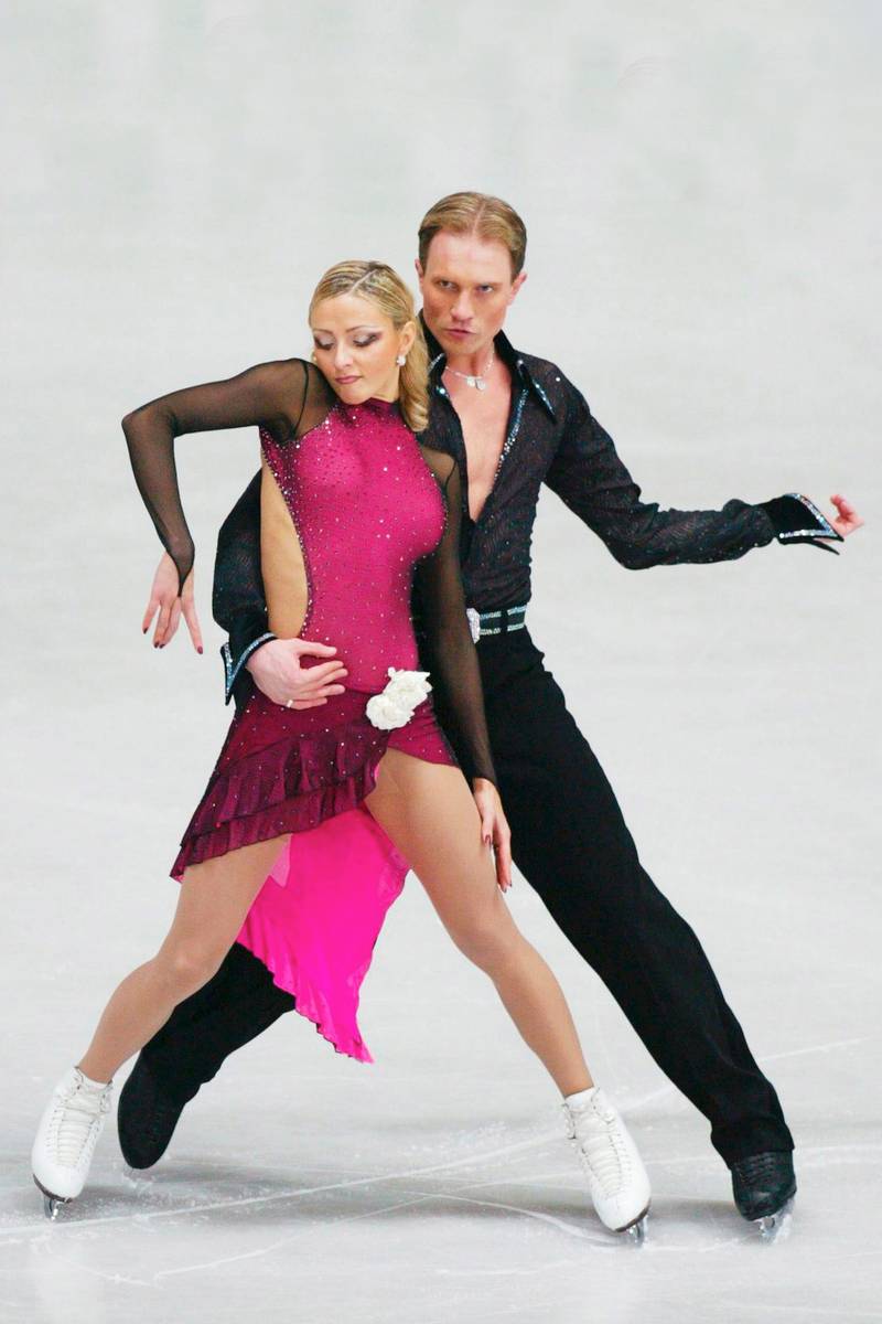 Не может быть! Костомаров вернулся на лед после ампутации! ⛸️🔥 (Фото: 4)