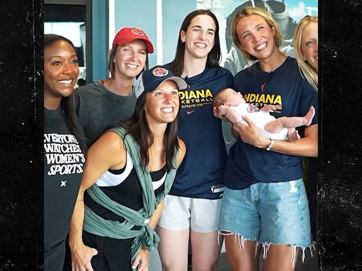 Шок! Звезда WNBA дала автограф двухнедельному младенцу! 😱 (Фото: 2)
