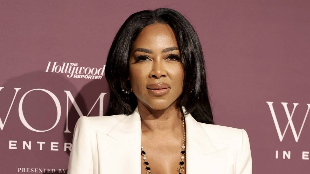 Скандал на "RHOA": Кения Мур уходит после угроз пистолетом?! 😱 (Фото: 1)