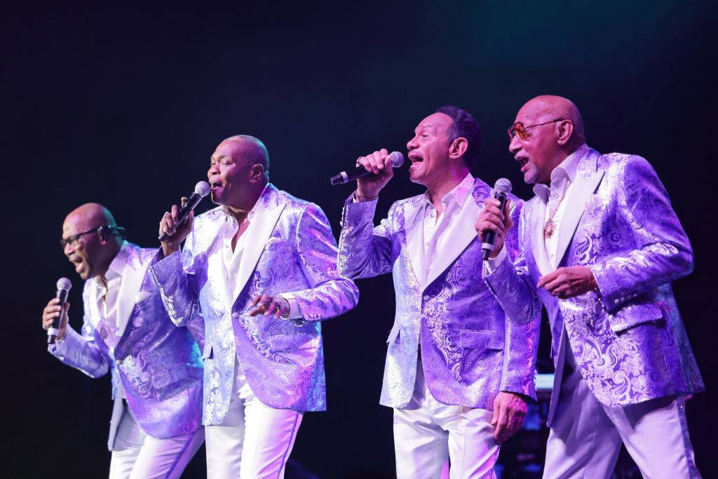 Скандал! Звезду The Four Tops приняли за психа и ЗАПРЯТАЛИ В СМИРИТЕЛЬНУЮ РУБАШКУ! 😱 (Фото: 2)