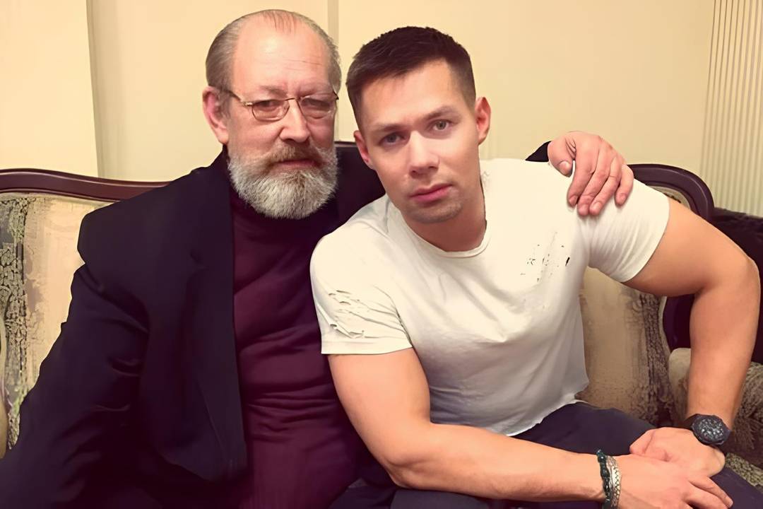 Стас Пьеха забил на отца, а Нику Здорик приняли за эскортницу! 😲 (Фото: 1)
