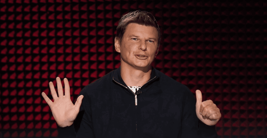 У Аршавина тайный шестой ребенок! Мама отказалась записывать его! 🤫🤯 (Фото: 2)