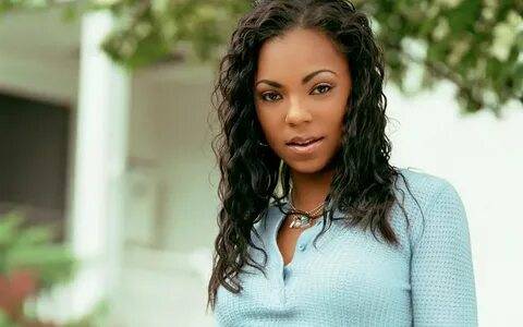 Беременная Ashanti в шоке! Lloyd ворвался на сцену с неожиданным заявлением! 😱 (Фото: 2)