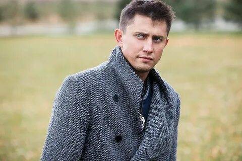 Тайская Санта-Барбара: Прилучный водит за ручку сына Муцениеце, пока та строит глазки новому хахалю! 😜 (Фото: 2)