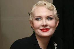 Рената Литвинова