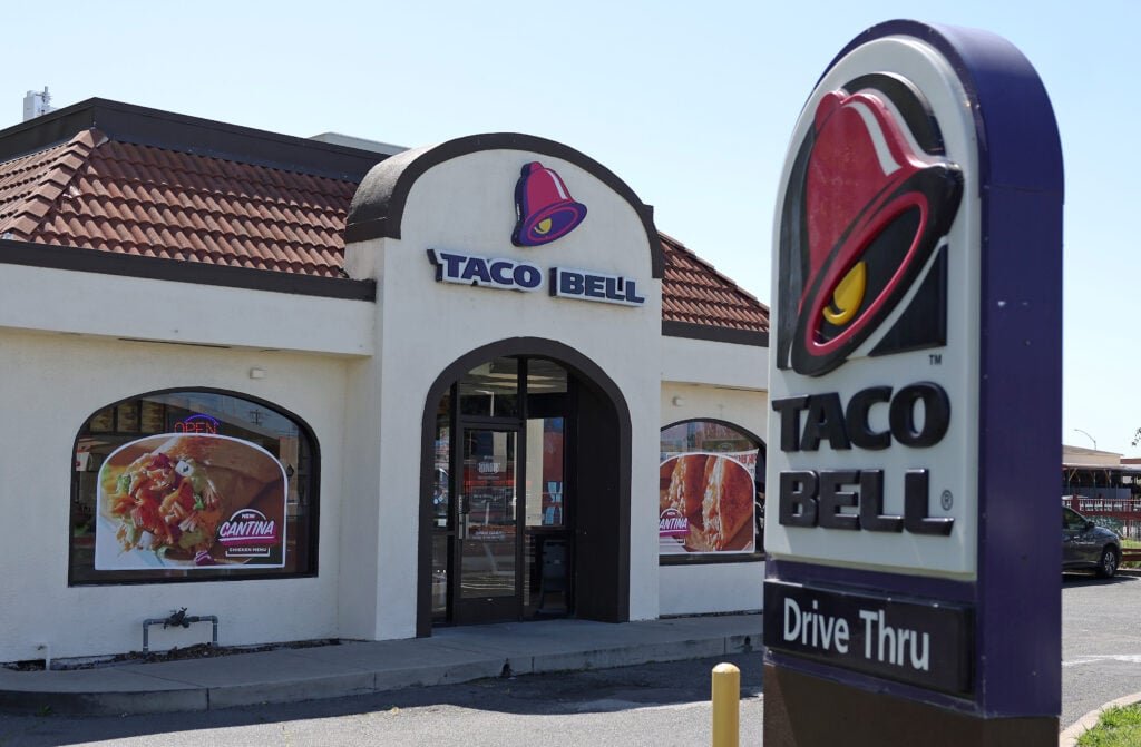 Фото: 50 Cent vs. Taco Bell: битва за миллионы и тако! - Фото 2