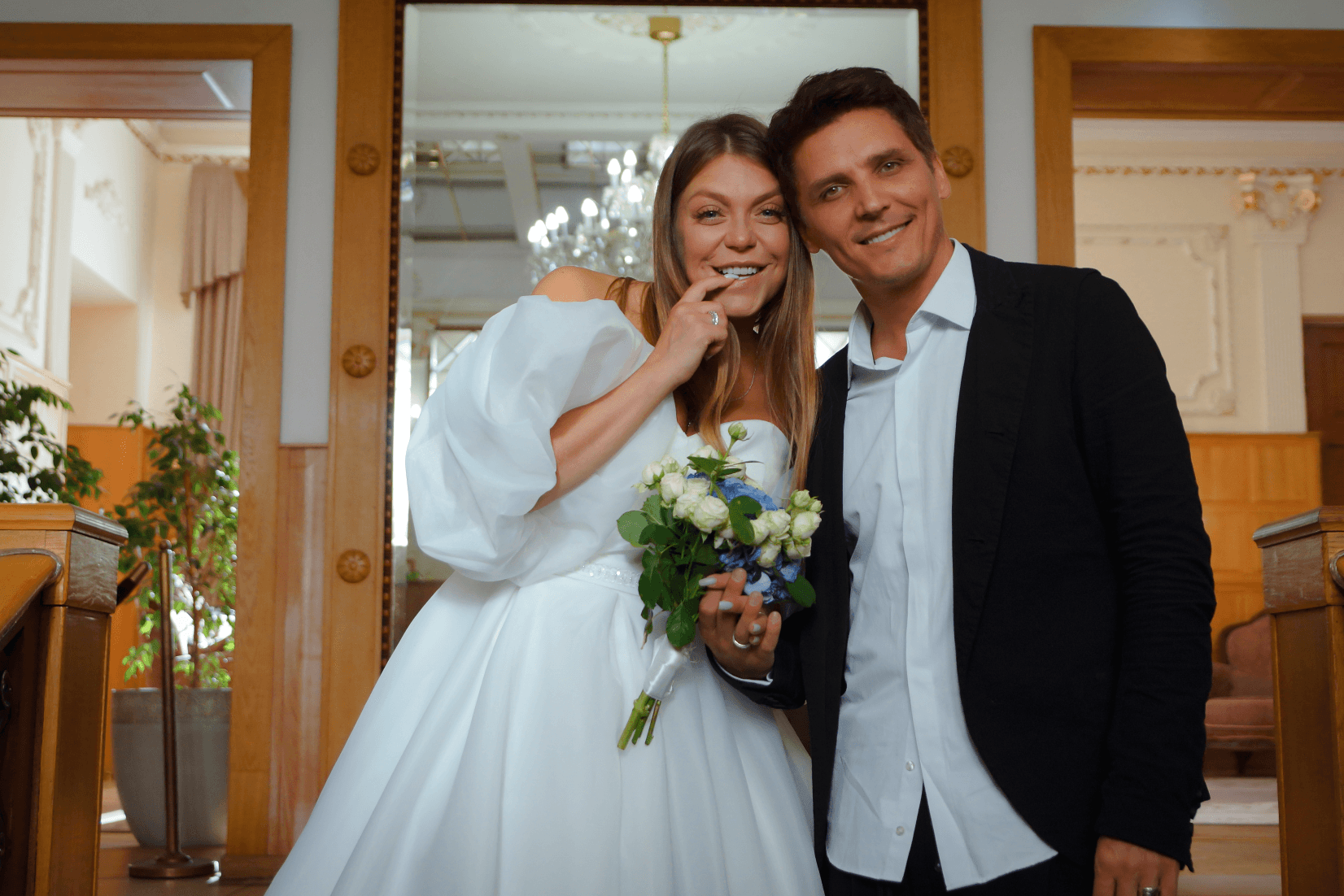 Фото: Акула родила в 40 лет и послала всех советчиков куда подальше! 🤰🎤 - Фото 2