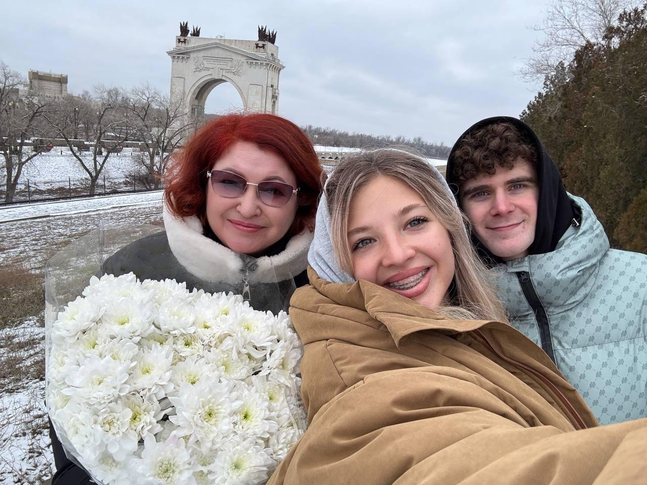 Фото: Аня Покров подарила маме квартиру! 😱 И это еще не все сюрпризы! 🤫 - Фото 2
