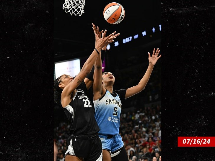 Фото: Ашер зажигает в раздевалке с победительницами WNBA! 🔥 - Фото 2