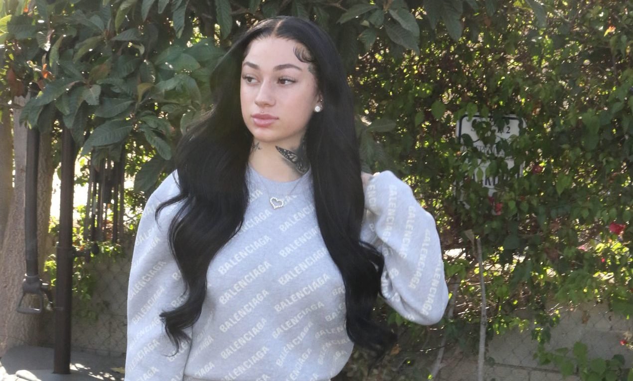 Фото: Bhad Bhabie обрезала волосы после скандала с бойфрендом-абьюзером! 😱 Новая стрижка - новая жизнь? - Фото 1