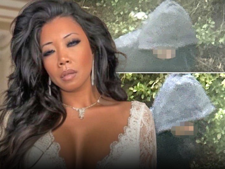 Фото: Британская MILF в панике! 😱 Преследует безумный сталкер! - Фото 1