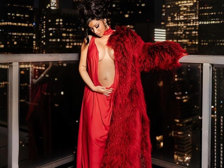 Фото: Cardi B - Фото 7