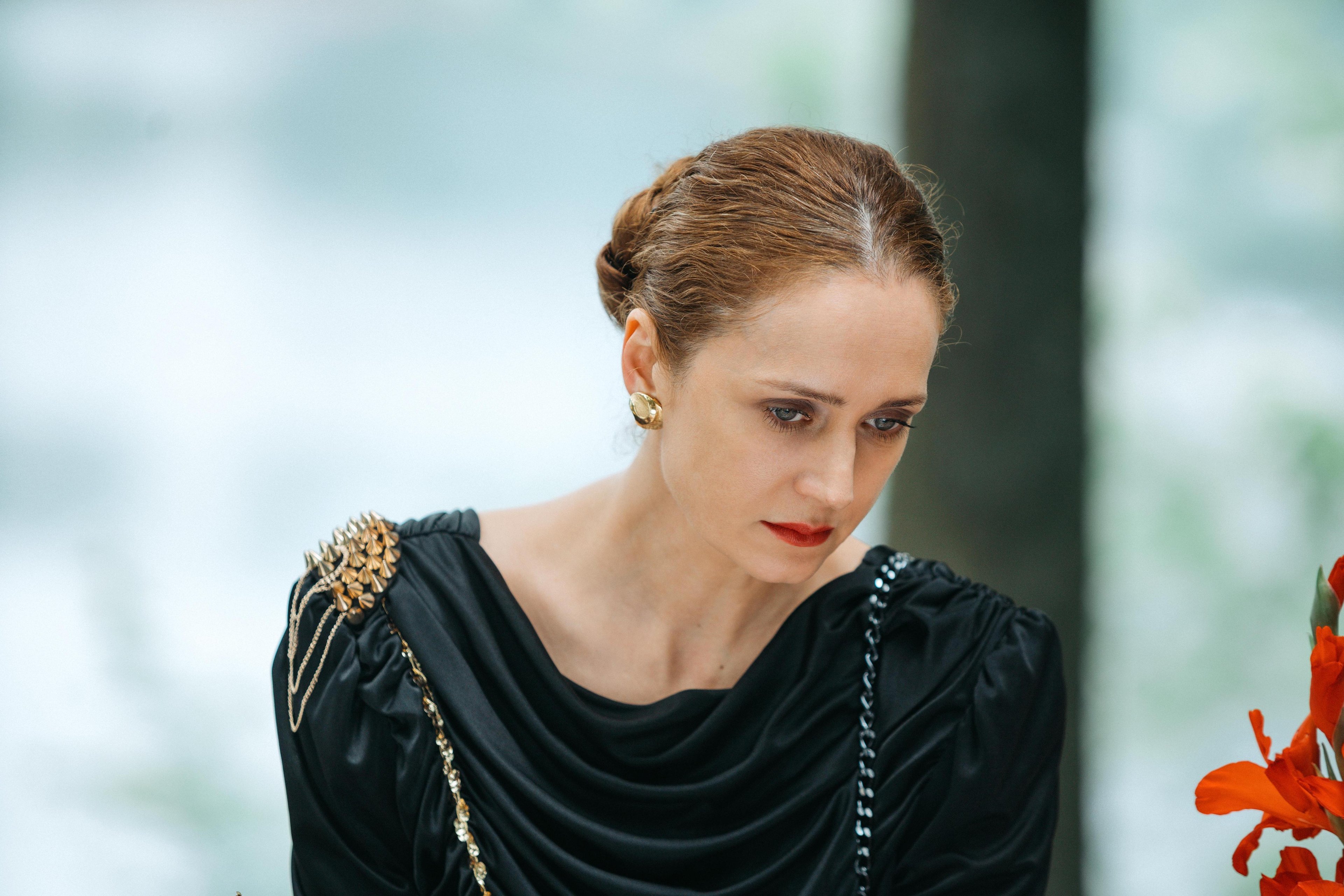 Фото: «Дети перемен»: 90-е в шокирующем сериале! Бандит — оперный певец! 😱 - Фото 3
