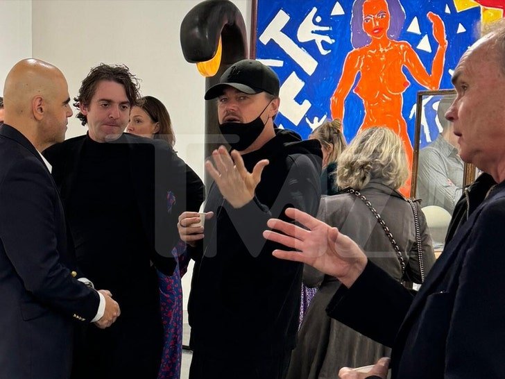 Фото: ДиКаприо на Art Basel без Виктории Черетти: что случилось?😱 - Фото 3