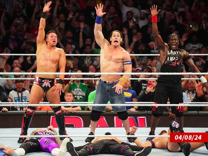Фото: Джон Сина уходит из WWE! 😱 Фанаты в шоке! - Фото 3