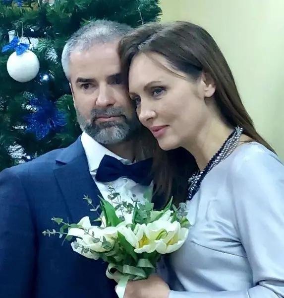 Фото: Елена Ксенофонтова: Третий муж – не предел! Развод без скандала 💔 - Фото 2
