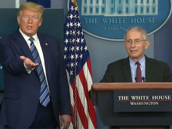 Фото: Фаучи о ранении Трампа:  «Царапина! И всё!» 😂 - Фото 4