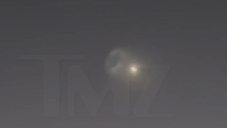 Фото: Илон Маск: НЛО - это секретное оружие, а не пришельцы! 🚀👽 - Фото 4