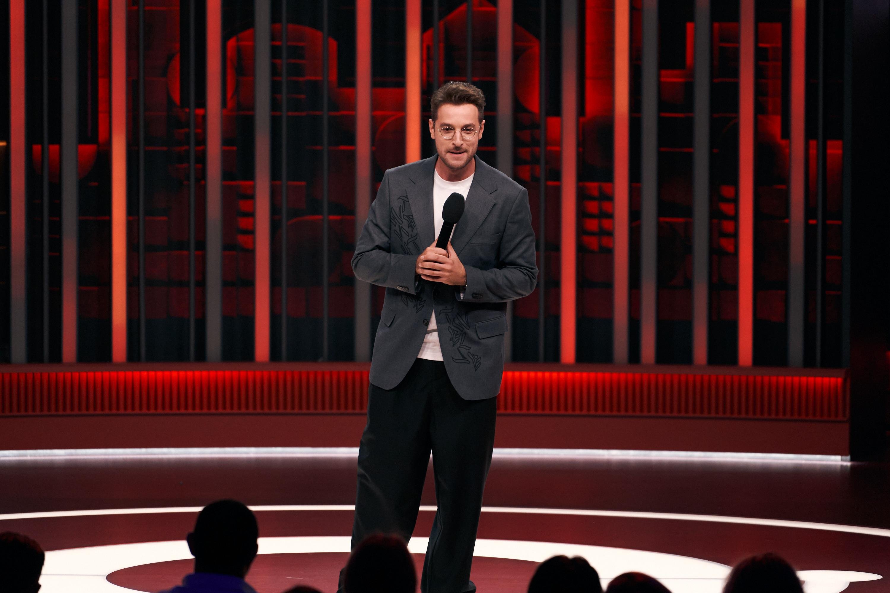 Фото: Кологривый заменил Волю в Comedy Club!  😱 Шокирующие сплетни! - Фото 4