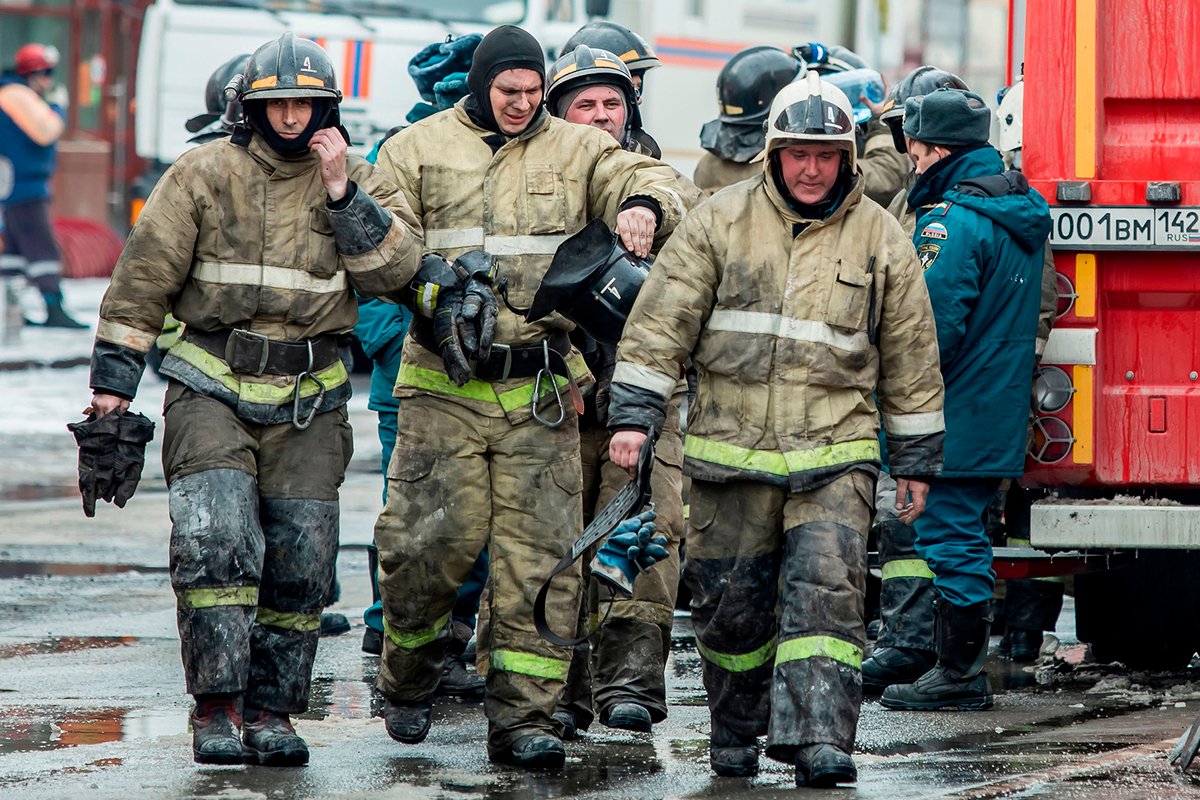 Фото: Кровавая «Вишня»: Кто ответит за 60 жизней в Кемерово? 😭 - Фото 5