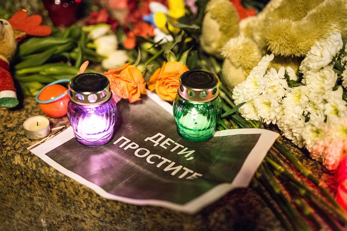 Фото: Кровавая «Вишня»: Кто ответит за 60 жизней в Кемерово? 😭 - Фото 9
