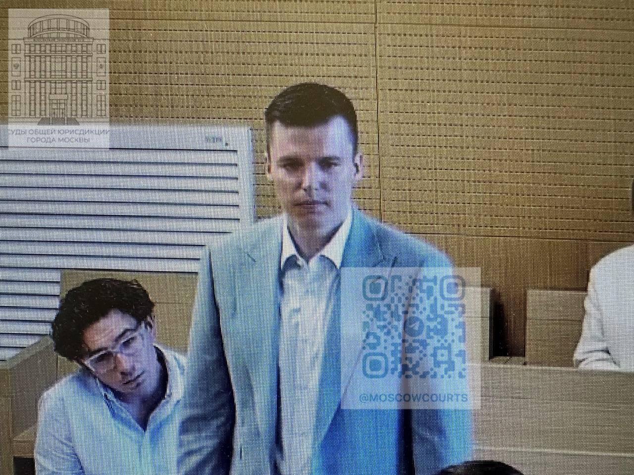 Фото: Лерчек в суд как на бал, а Скабеева Лазареву – в туалеты Марбельи! 🚽 - Фото 3