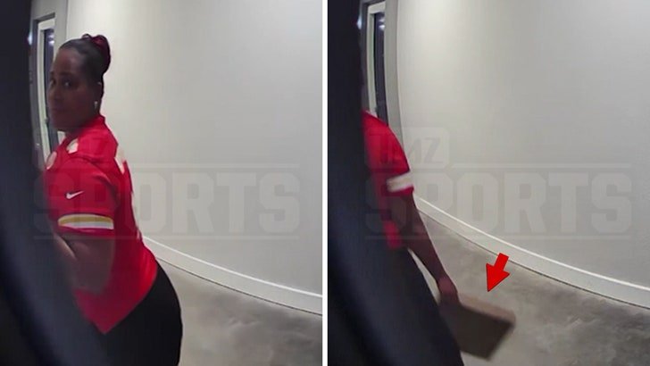 Фото: Мама Раши Риса, звезда NFL, обвиняется в краже дисков! 😱 - Фото 2