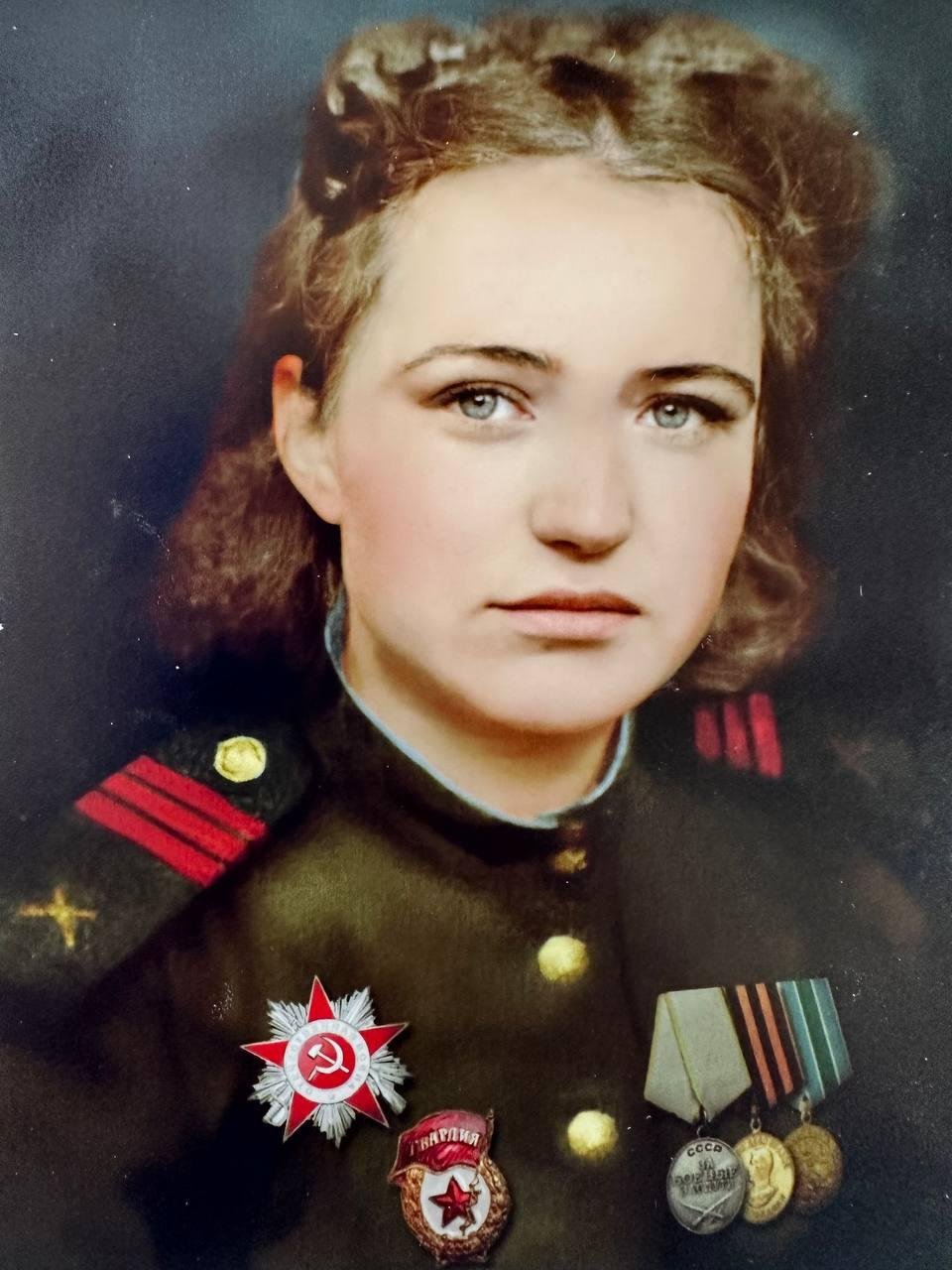 Фото: Не может быть! 😲 Бузова рассказала о своих блокадных корнях! - Фото 3