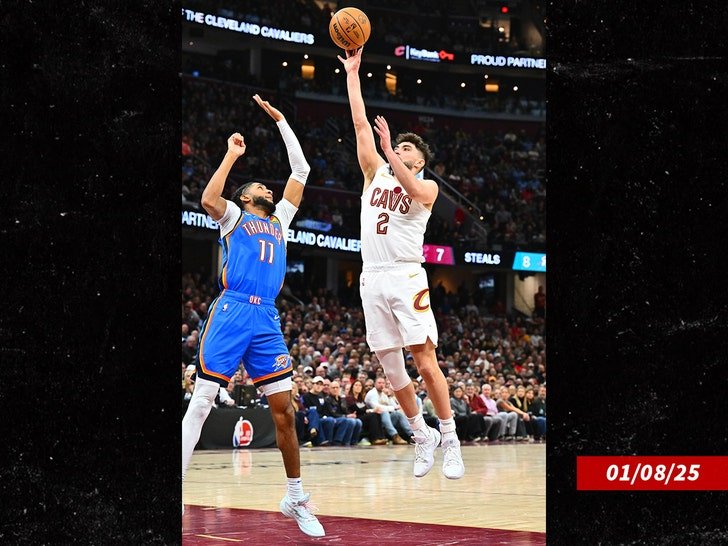 Фото: Не может быть! Дом звезды NBA ограбили, пока он был на выезде! 😱 - Фото 3