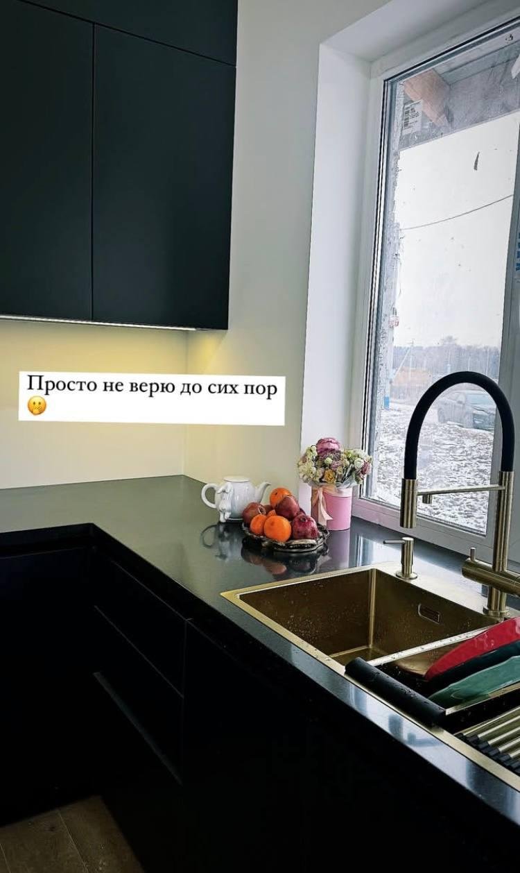 Фото: Нелли Ермолаева разрыдалась на новой кухне! 😭 Что случилось? - Фото 2