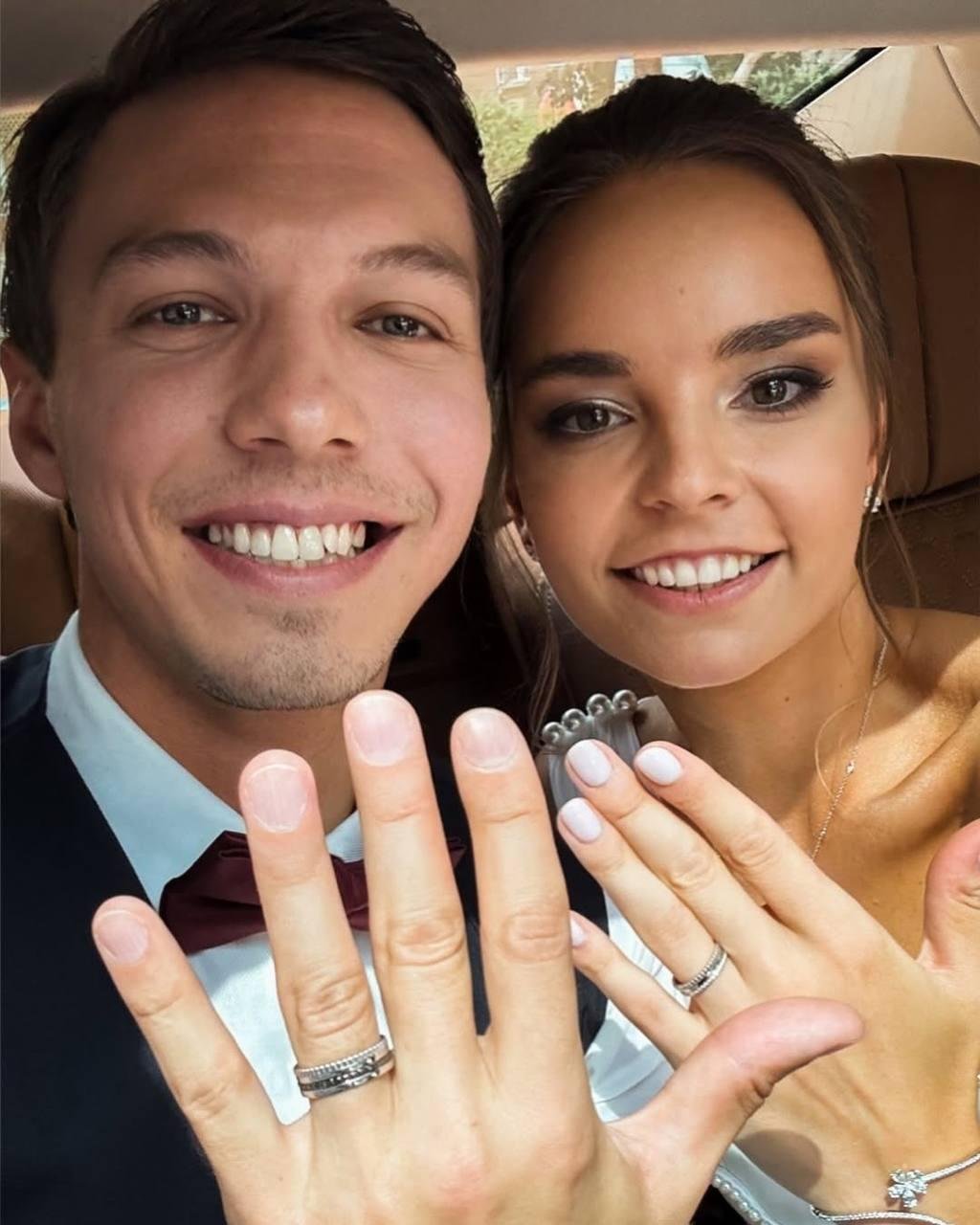 Фото: Невеста века! 👰‍♀️Дина Аверина вышла замуж, а Винер рыдает! 😭 - Фото 1