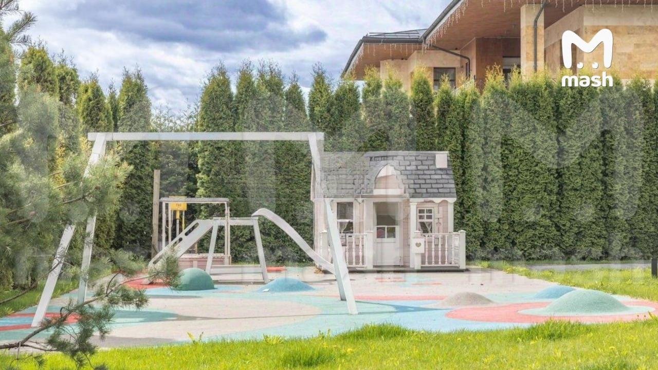 Фото: Особняк Блиновской на продажу: 6 спален, бассейн и 750 млн! - Фото 7
