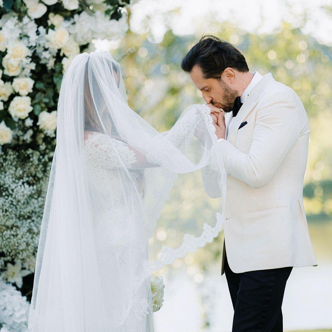 Фото: Ревва сыграл пятую свадьбу!  На этот раз — на Мальдивах! 💍😱 - Фото 5