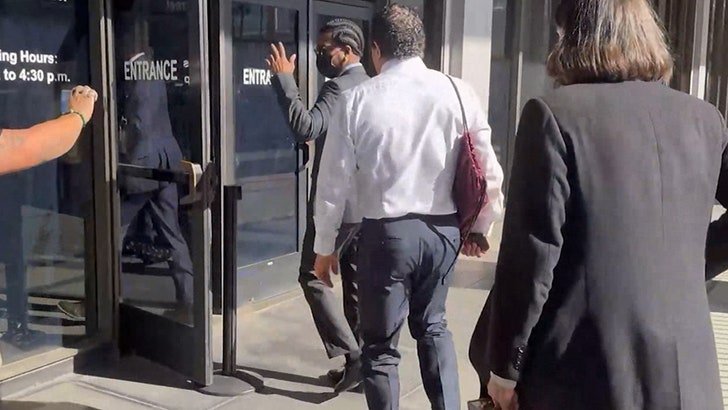Фото: Рианна явится в суд поддержать A$AP Rocky! 😱 - Фото 2