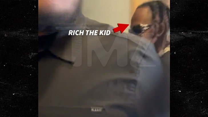 Фото: Rich The Kid получил повестку в суд прямо на вечеринке! 😲 - Фото 1