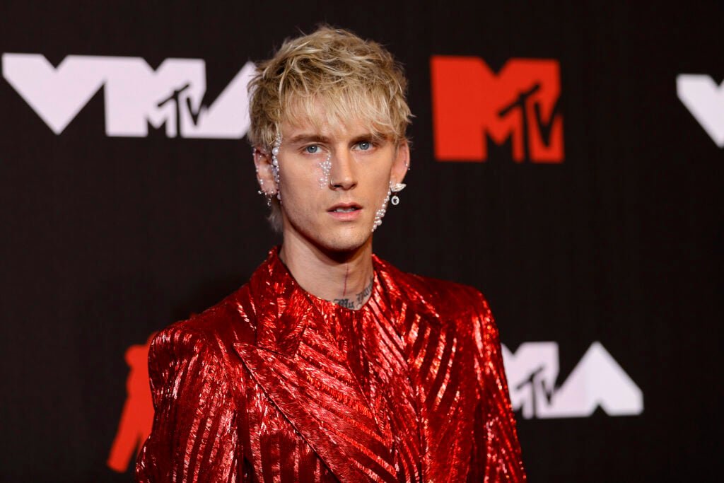 Фото: Шок! Отца Machine Gun Kelly судили за убийство в 9 лет! 😱 - Фото 5