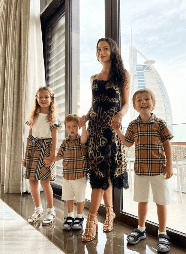 Фото: Шок! 😱 У Павла Дурова тайная жена и трое детей! 👨‍👩‍👧‍👦 - Фото 5