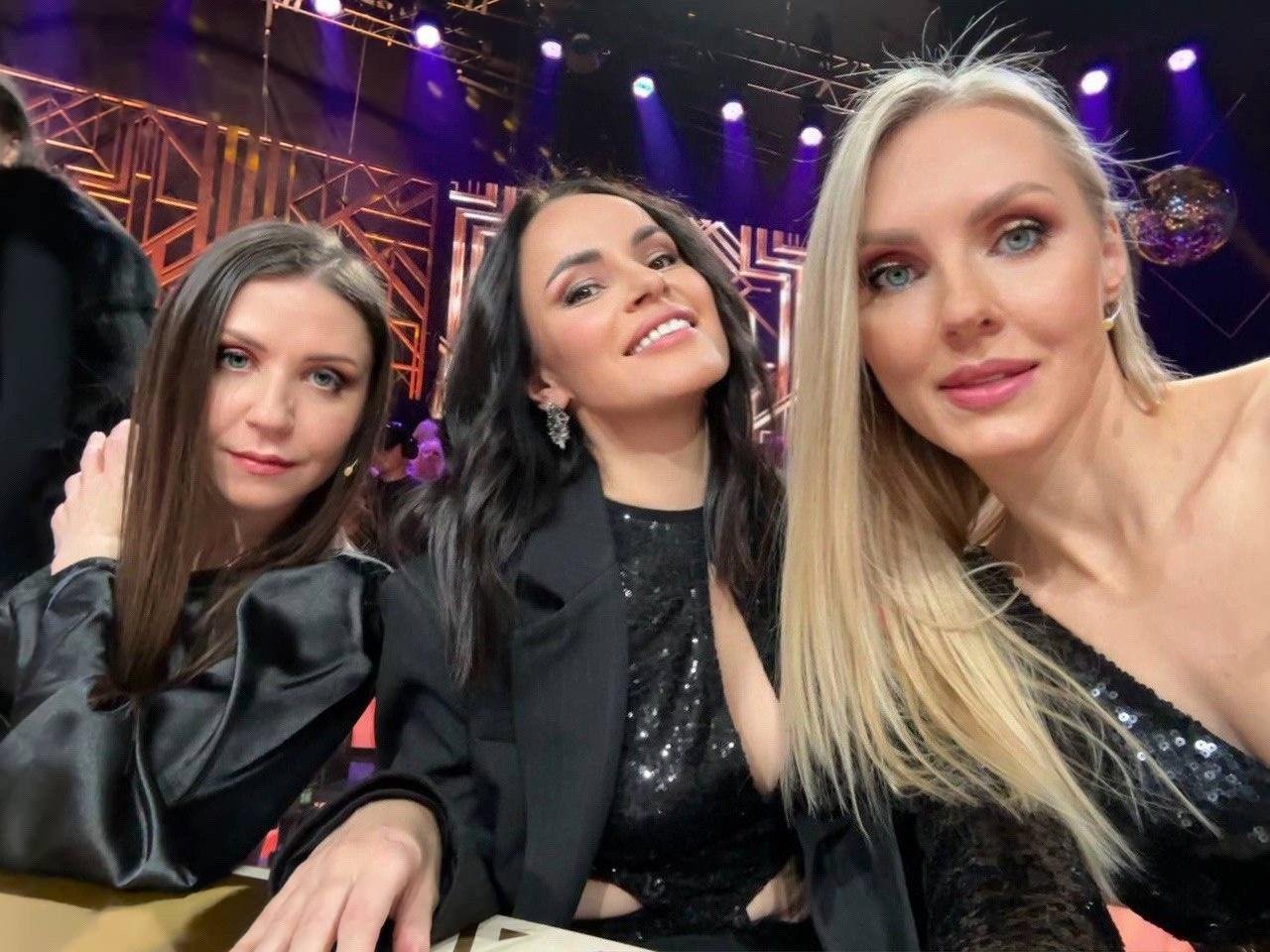 Фото: «Стрелки»: поющие трусы, постель с продюсером и Playboy! 😱 - Фото 3