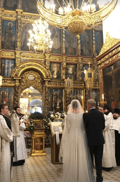 Фото: Высоцкая показала фото с венчания! Кончаловский в шоке! 😱 - Фото 2