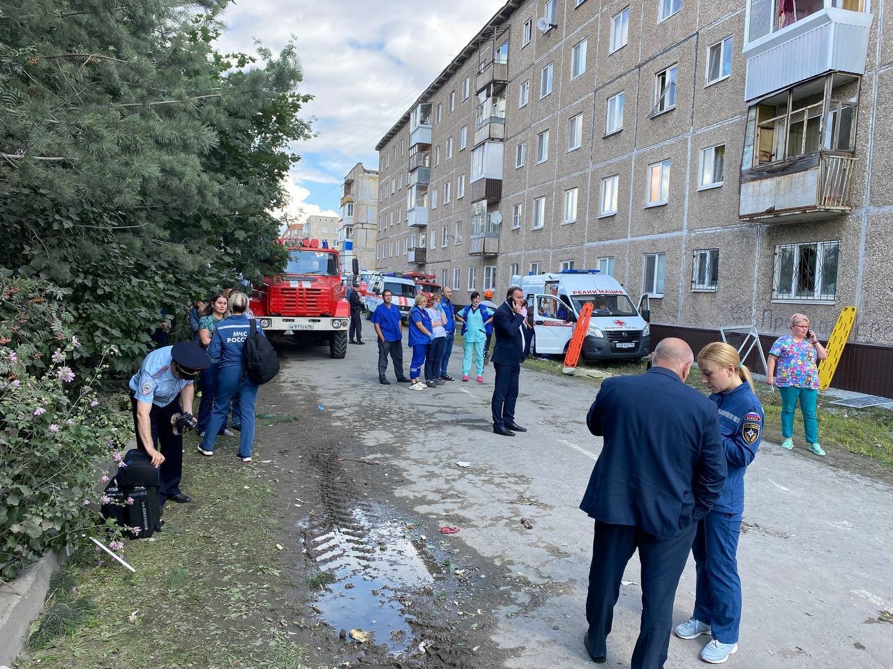 Фото: Взрыв в Нижнем Тагиле: 11-летний школьник хвастается фотографиями своих ран 🤯 - Фото 5